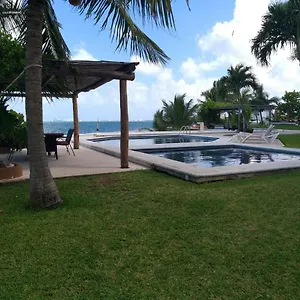 casa-frente-al-mar.quintano-roohotels.com/