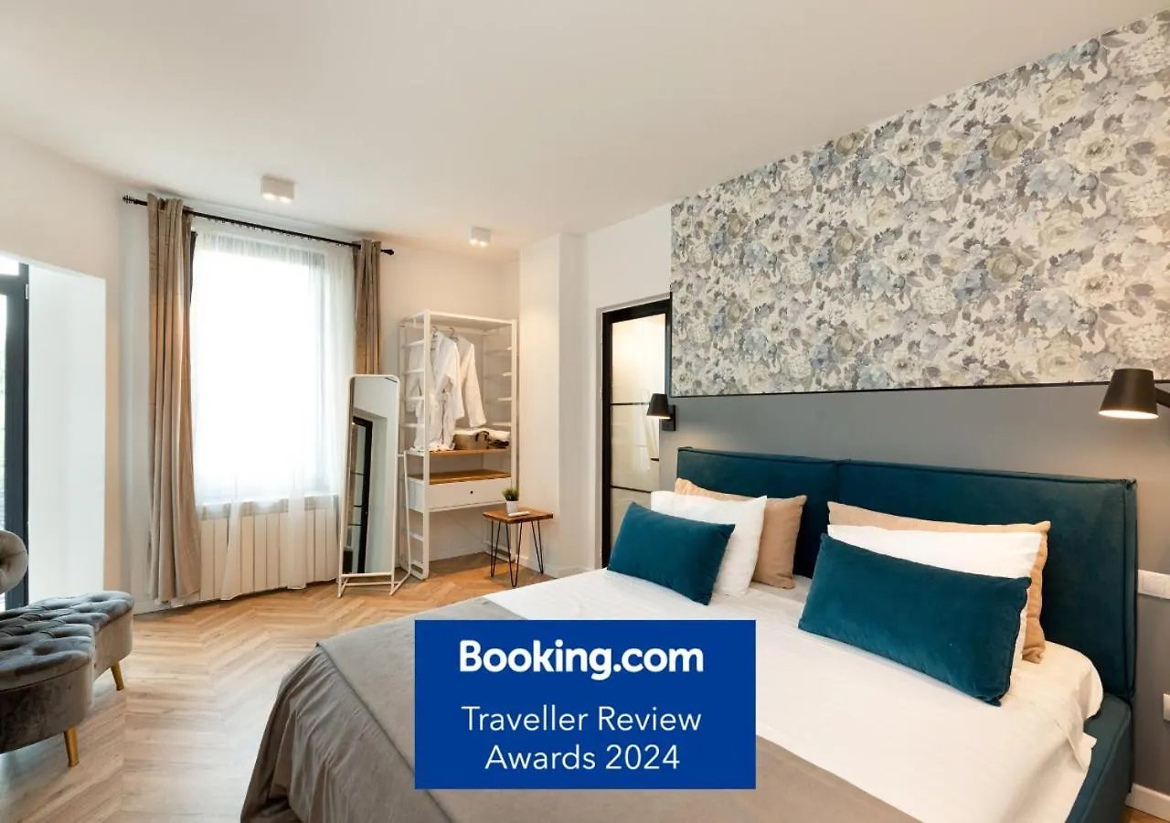 Metropole Apartments Royal Residence location